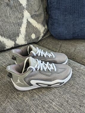 Jordans Youth/Women's
